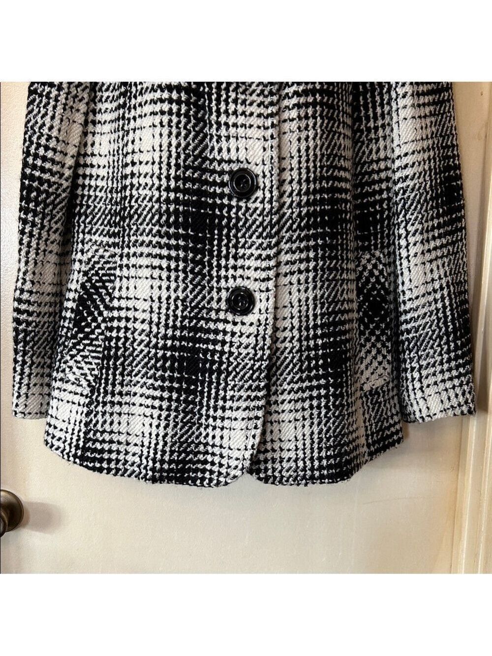 Gallery Black and White Houndstooth Jacket with Red Lining size S - Picture 4 of 11